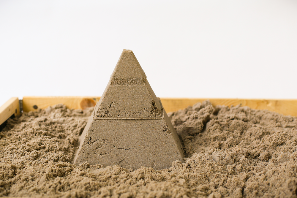 Pyramide bouwer Pira - Vintage blue / Deep blue / Mellow Yellow Pyramide bouwer Pira - Vintage blue / Deep blue / Mellow Yellow