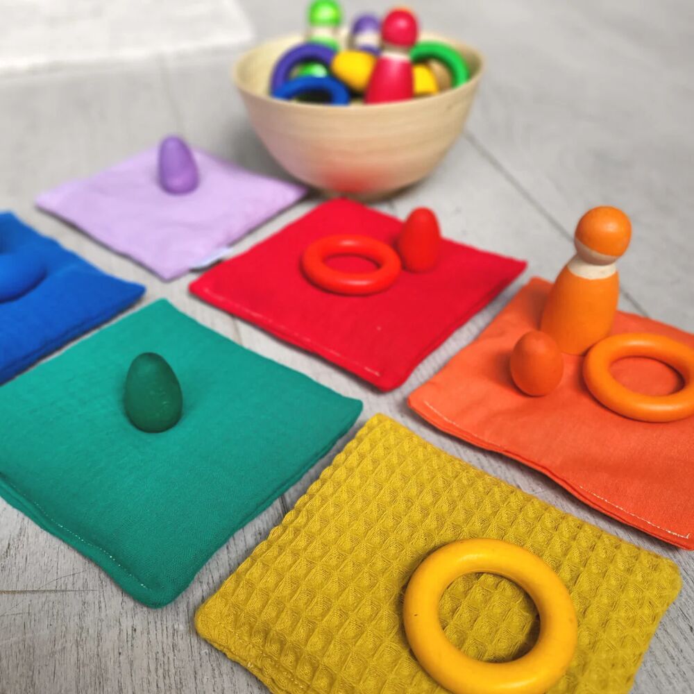 Sensorische pittenzakjes - Regenboog - 6 stuks